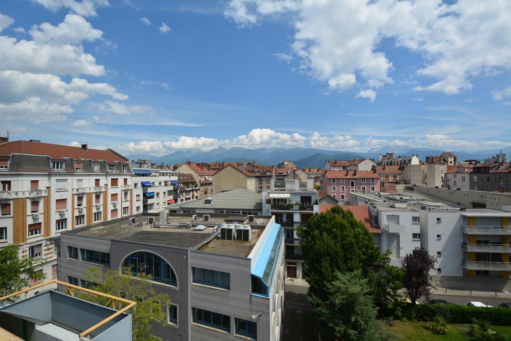 Hotel Lux Grenoble Buitenkant foto