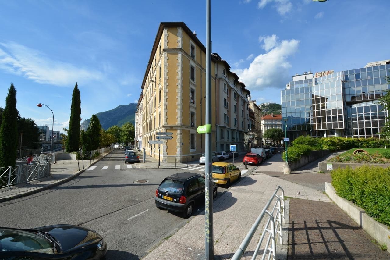 Hotel Lux Grenoble Buitenkant foto